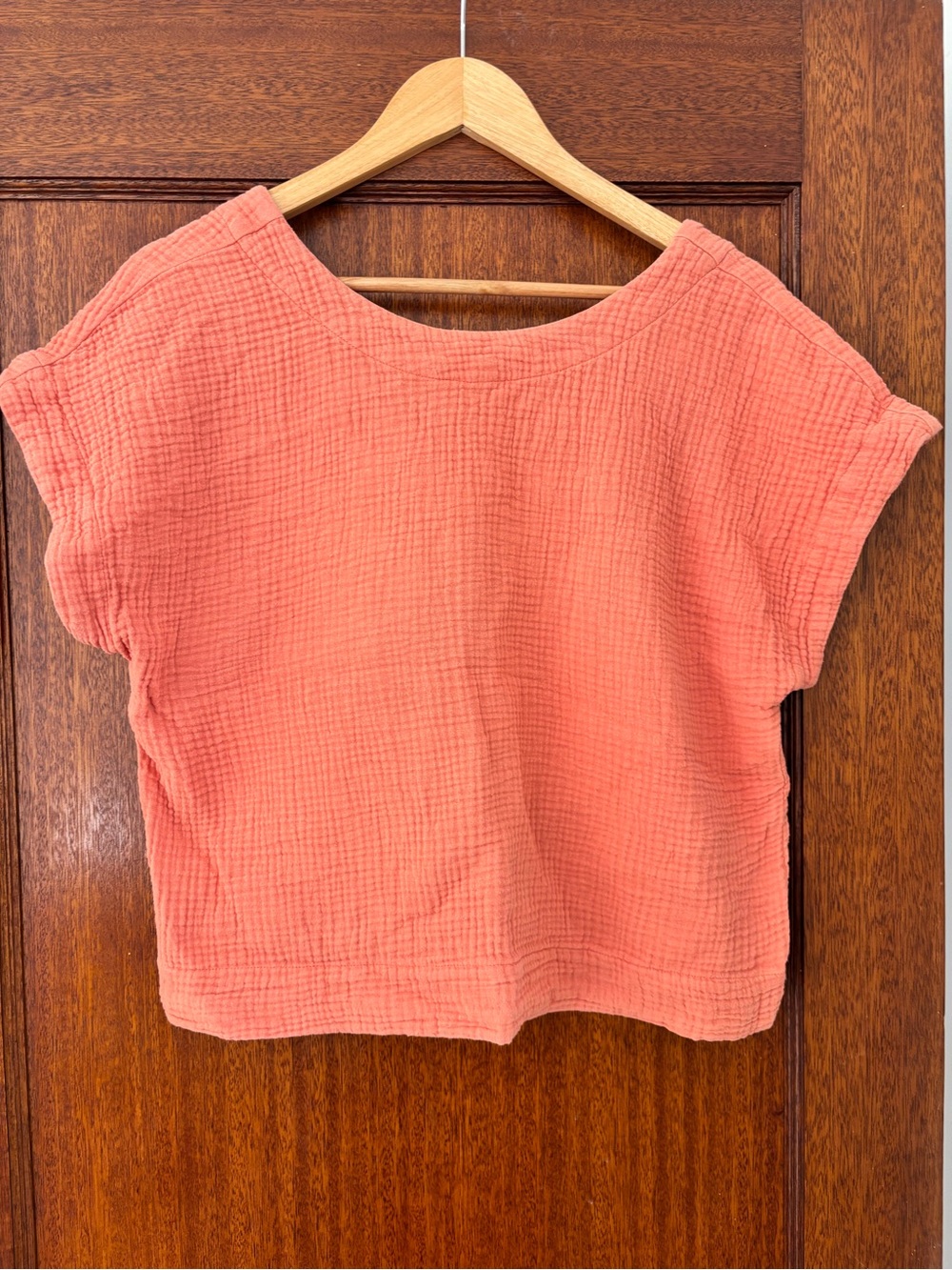 Madewell Short-Sleeve Boxy Gauze Top in Coral Pink